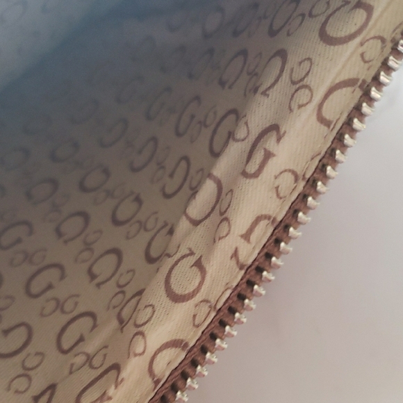 Guess Tan Leather Wristlet Clutch with Logo - Picture 6 of 6